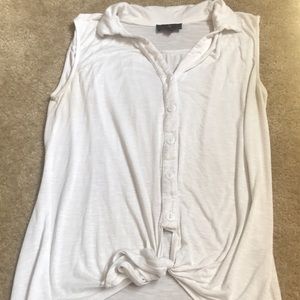 White sleeveless shirt with collar